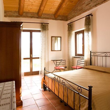 Agriturismo Antichi Poderi Gallina 内维 外观 照片