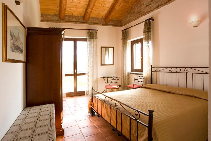 Agriturismo Antichi Poderi Gallina 内维 外观 照片